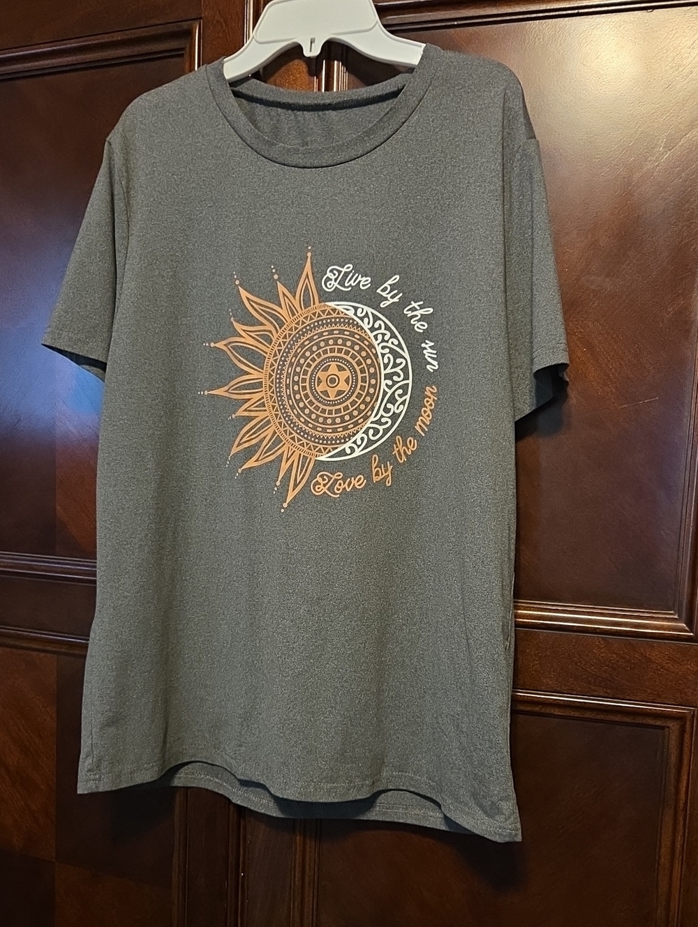 SHEIN Gray Short Sleeve Tee with Orange Sun & Moon Graphic